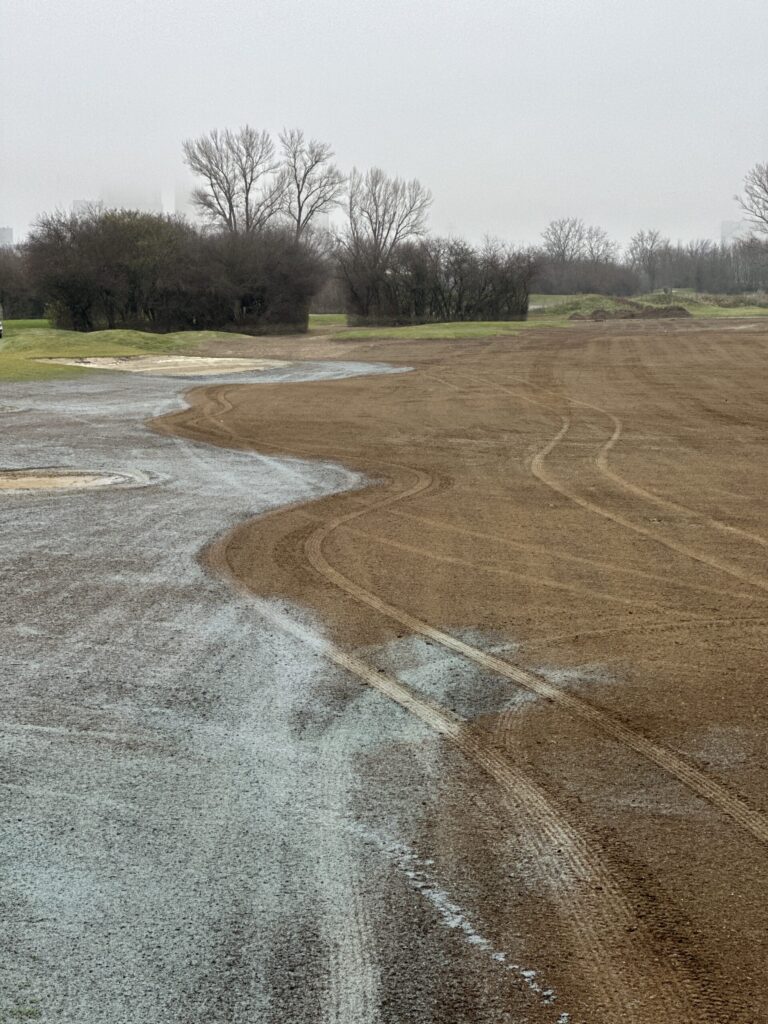 Golf course Sports ground Turf renovation