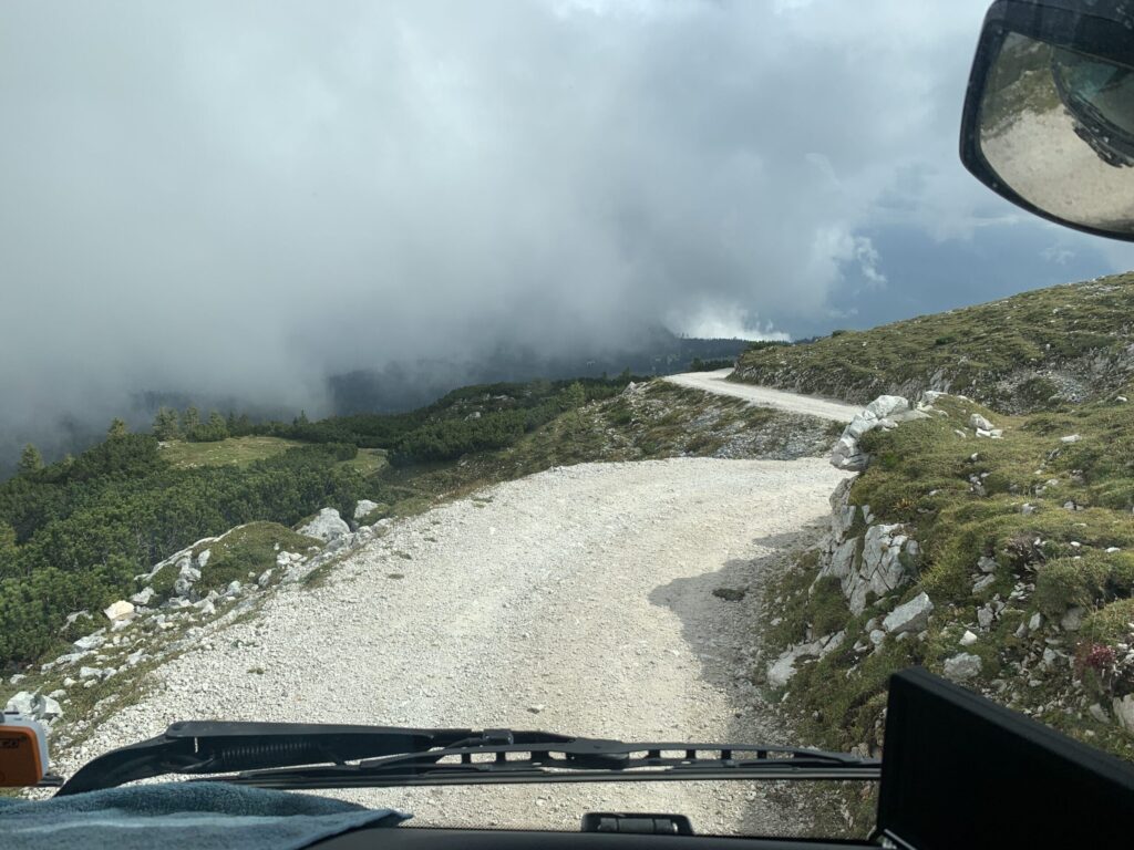 Alpine-greening-Aerial-greening